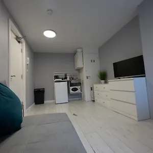 Apartment Modern One Bed